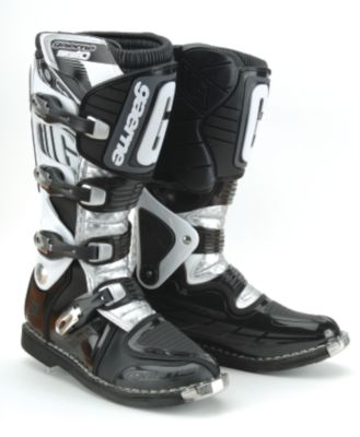  2006 GAERNE SG-10 BOOTS