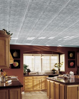 Metallaire Hammered Trefoil Chrome