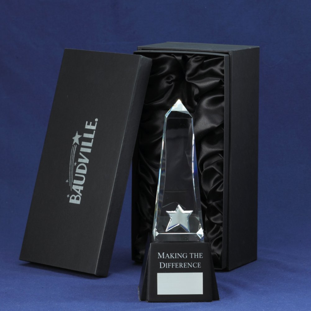 Obelisk Monument Trophy - Making the Difference BOX