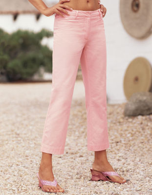 Twill L-pocket cropped pants.