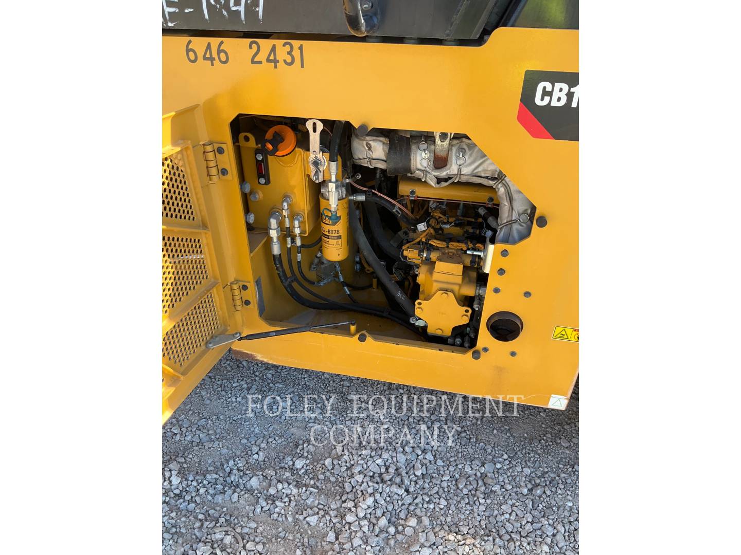 Photo of a  Caterpillar CB10-01