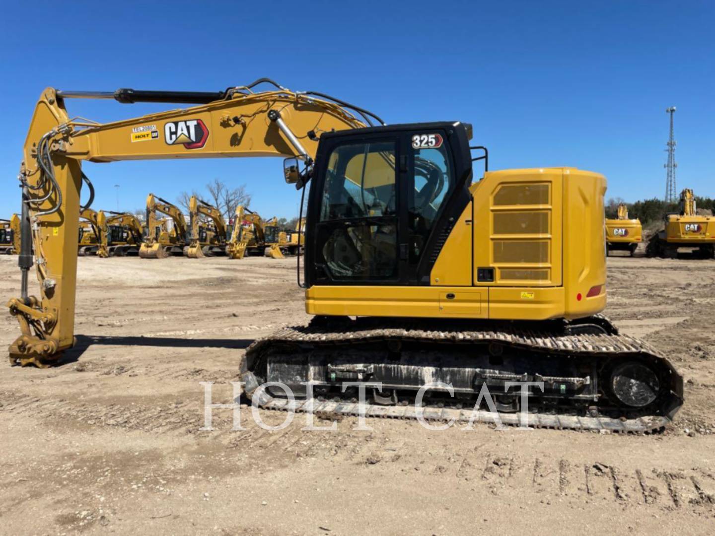 Photo of a  Caterpillar 325 TC