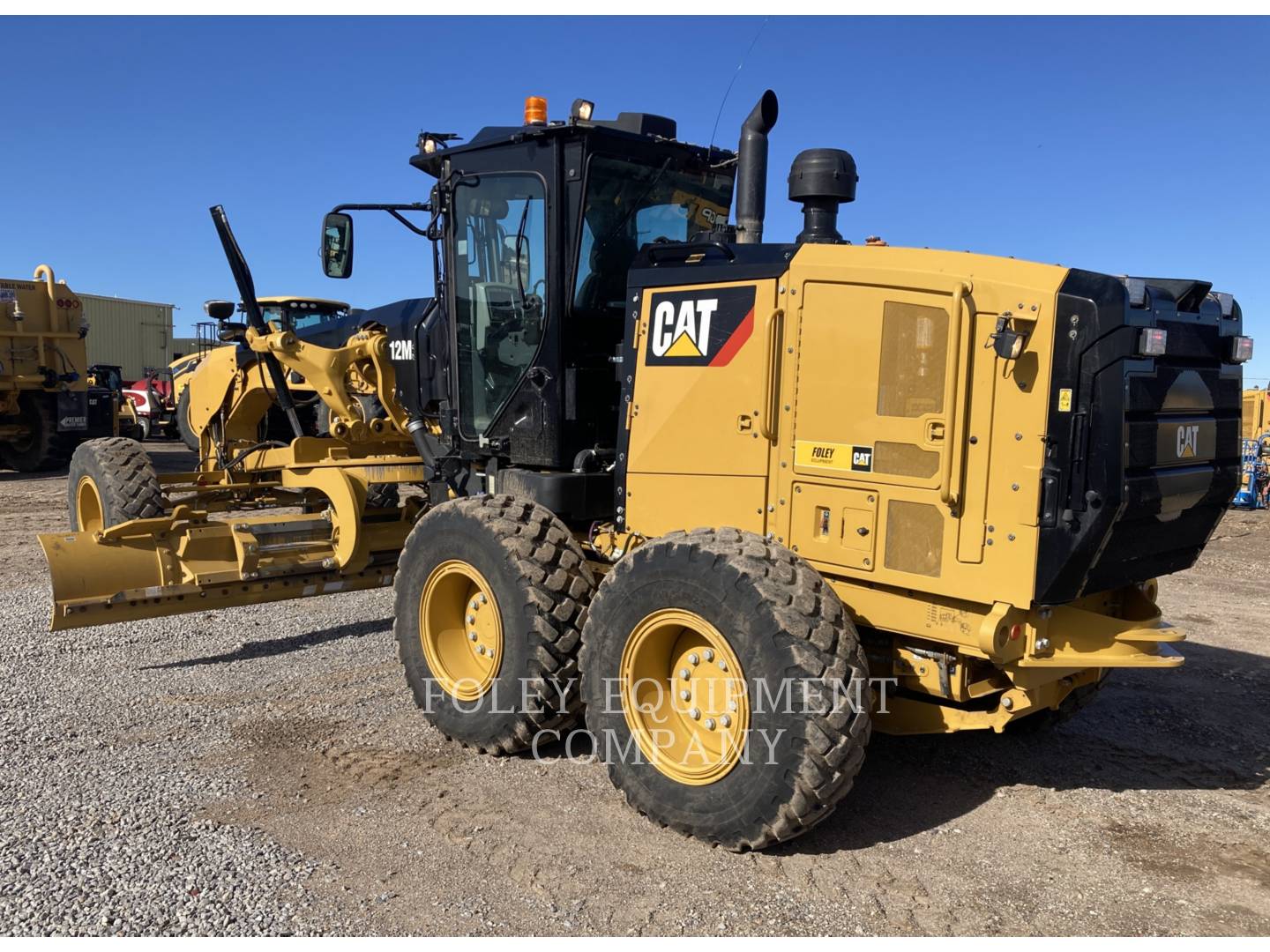 Photo of a  Caterpillar 12M3