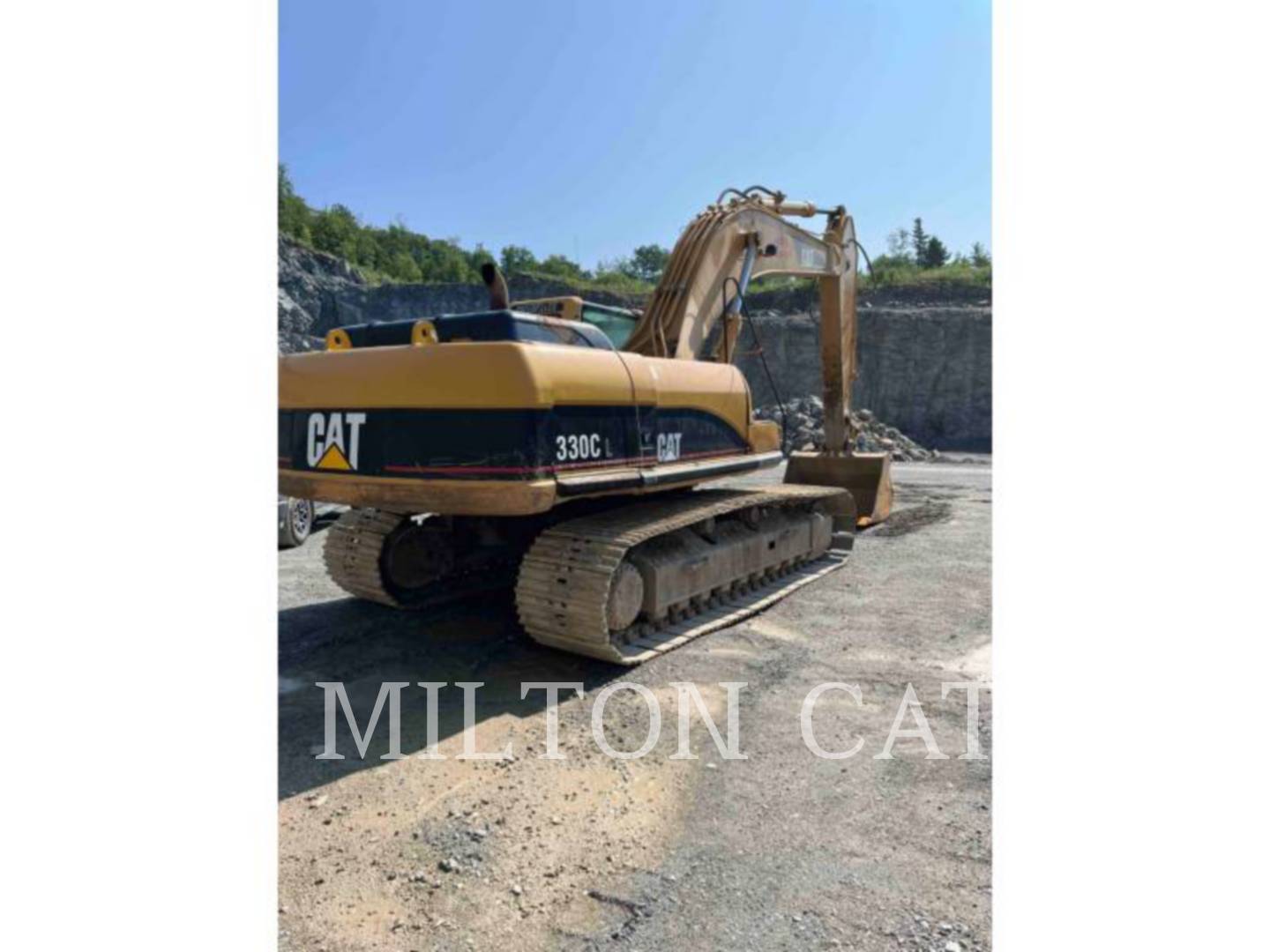 Photo of a  Caterpillar 330CL