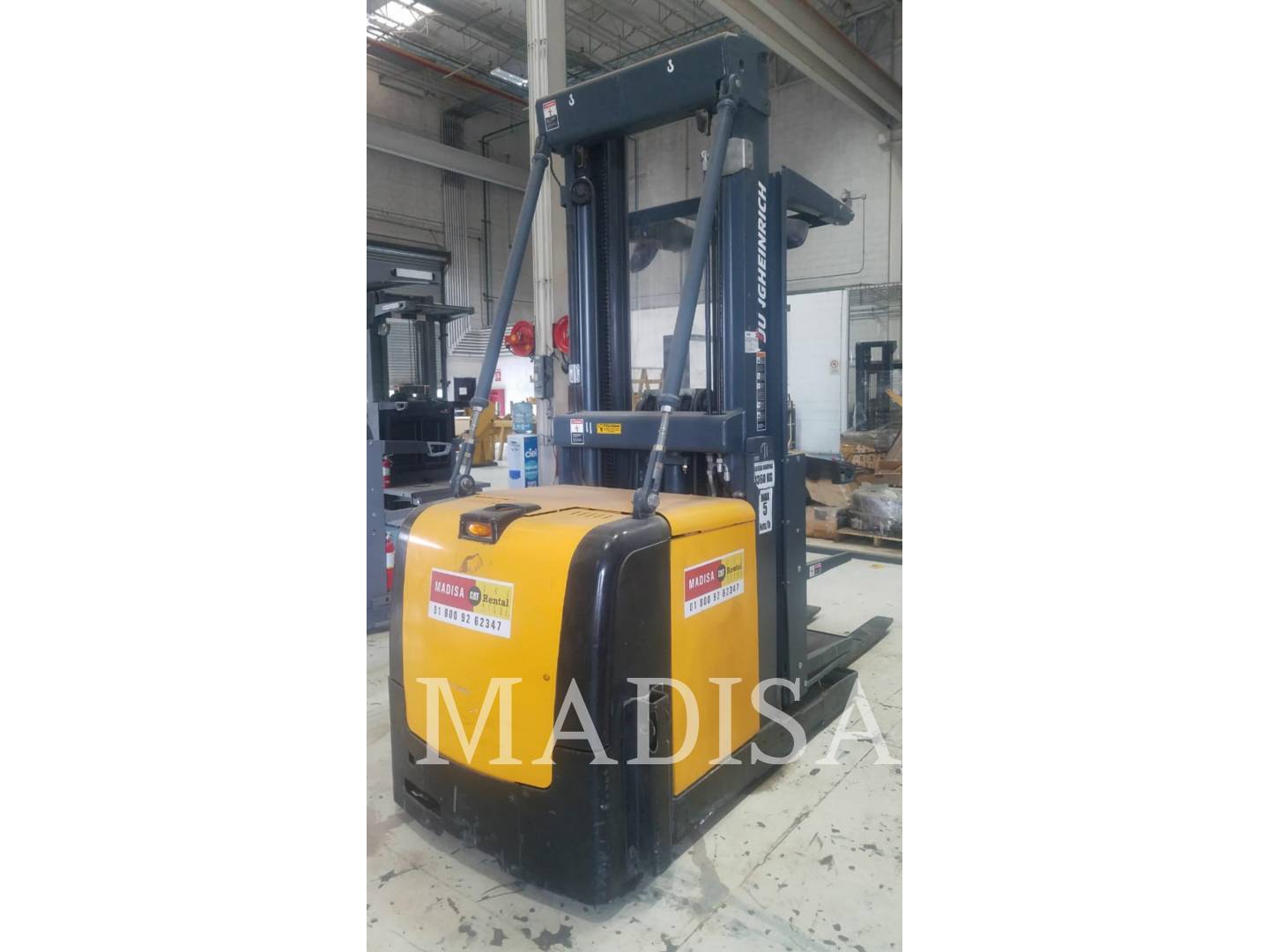 Photo of a  Cat Lift Trucks EKS308