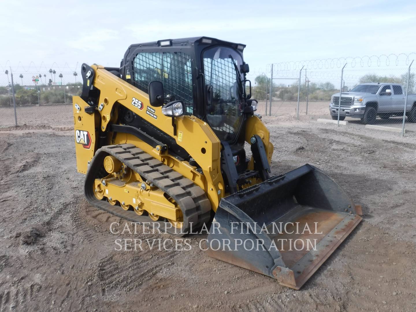 2025 CAT 255-05 - RIGHT_REAR