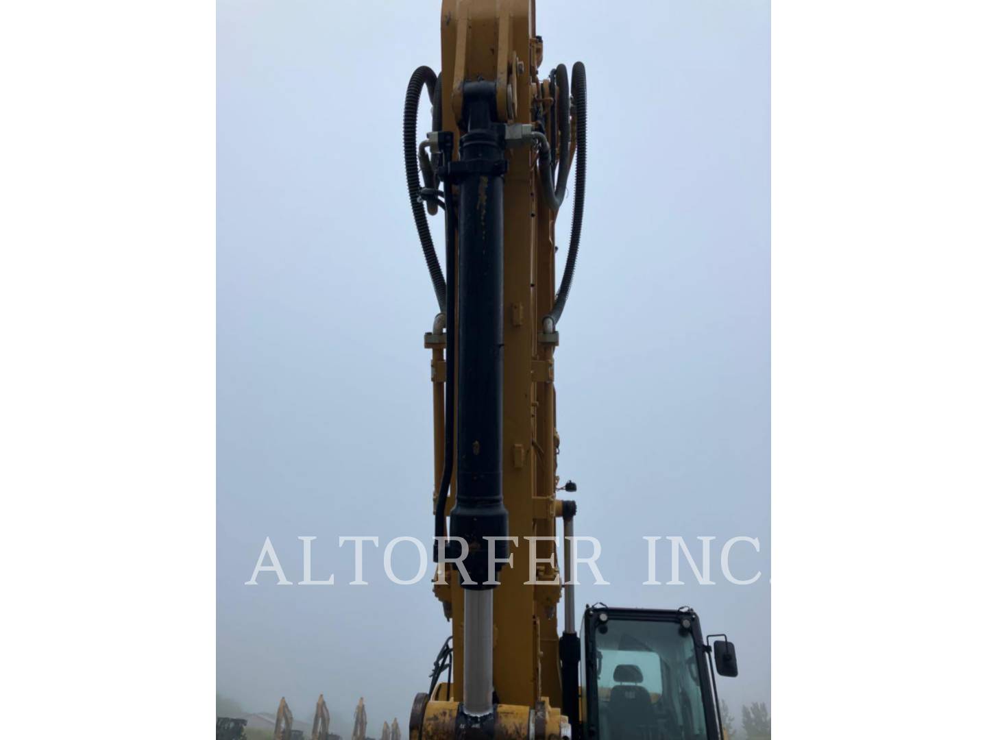 Photo of a  Caterpillar 320-07