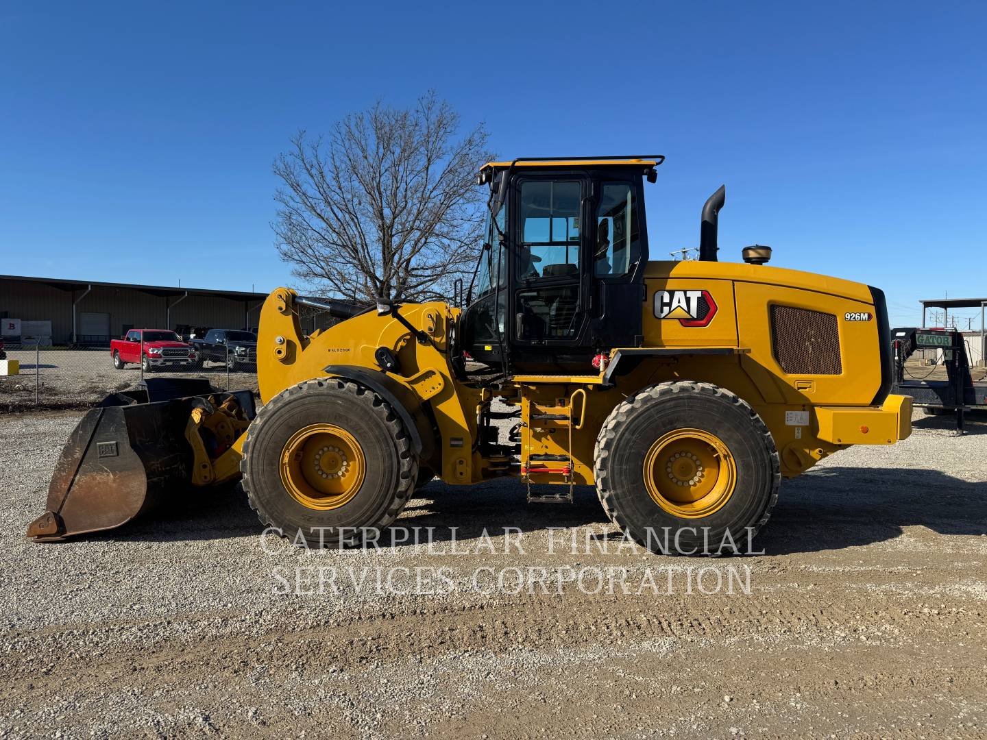 2023 CAT 926M - 10
