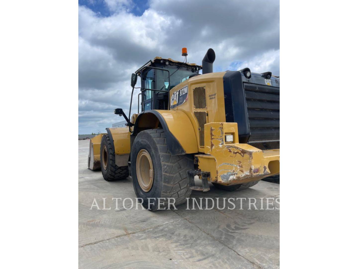 Photo of a  Caterpillar 972M XE