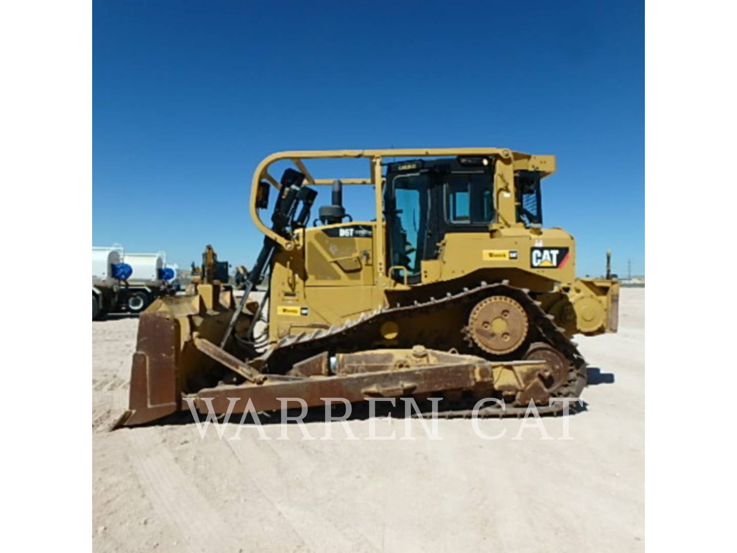 Photo of a  Caterpillar D6T 4XLARO