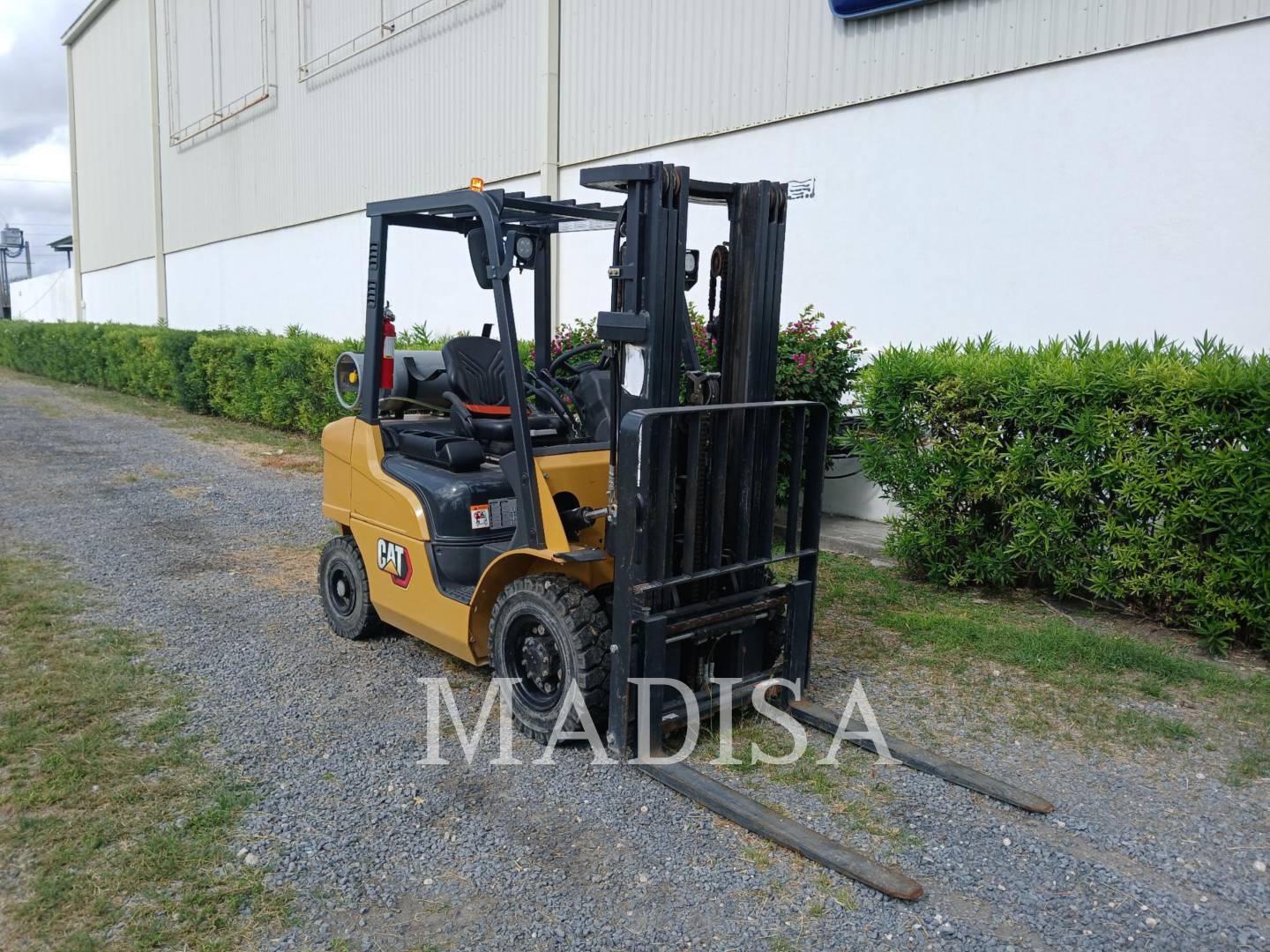 Photo of a  Cat Lift Trucks GP25N5-GLE