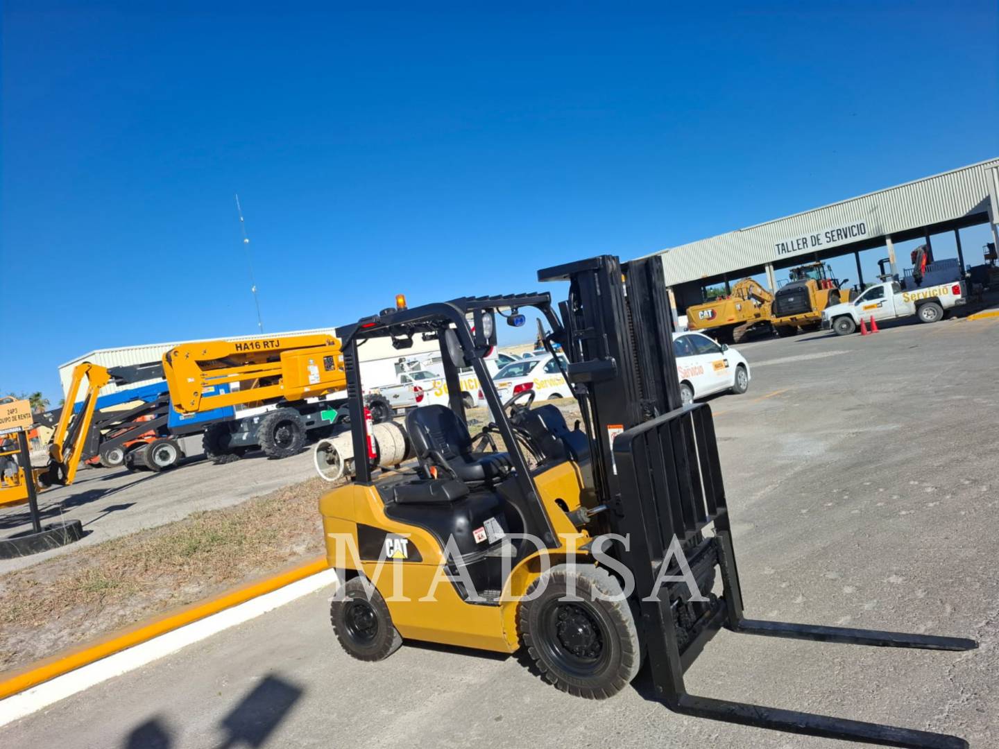 Photo of a  Cat Lift Trucks GP25N5-LE 