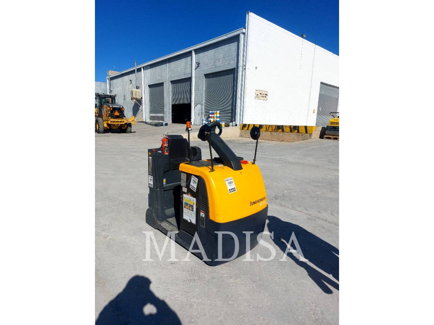 Photo of a  Cat Lift Trucks EZS350NA