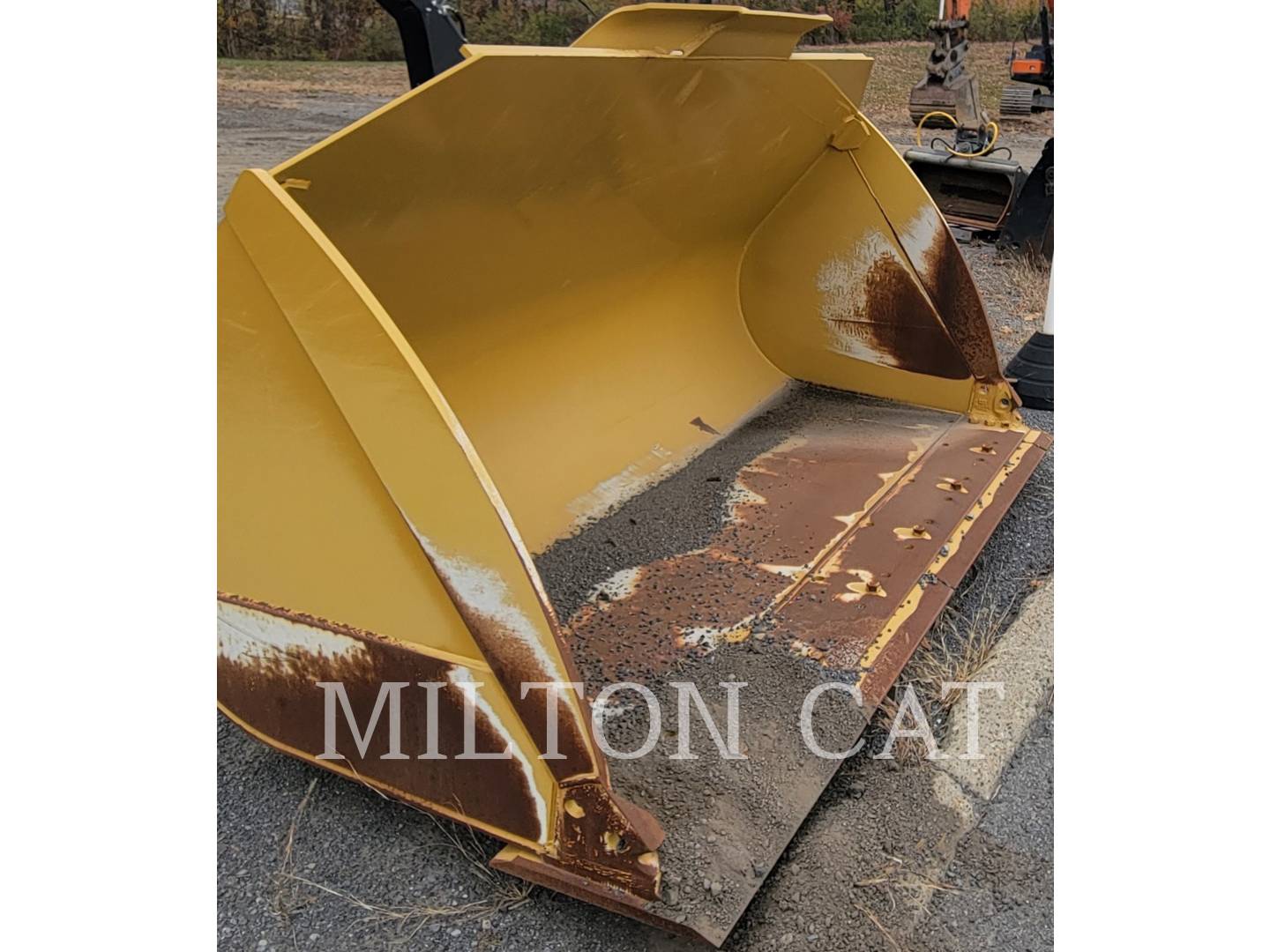 Photo of a  Caterpillar 950/962 5.0 CYD GENERAL PURPOSE BUCKET