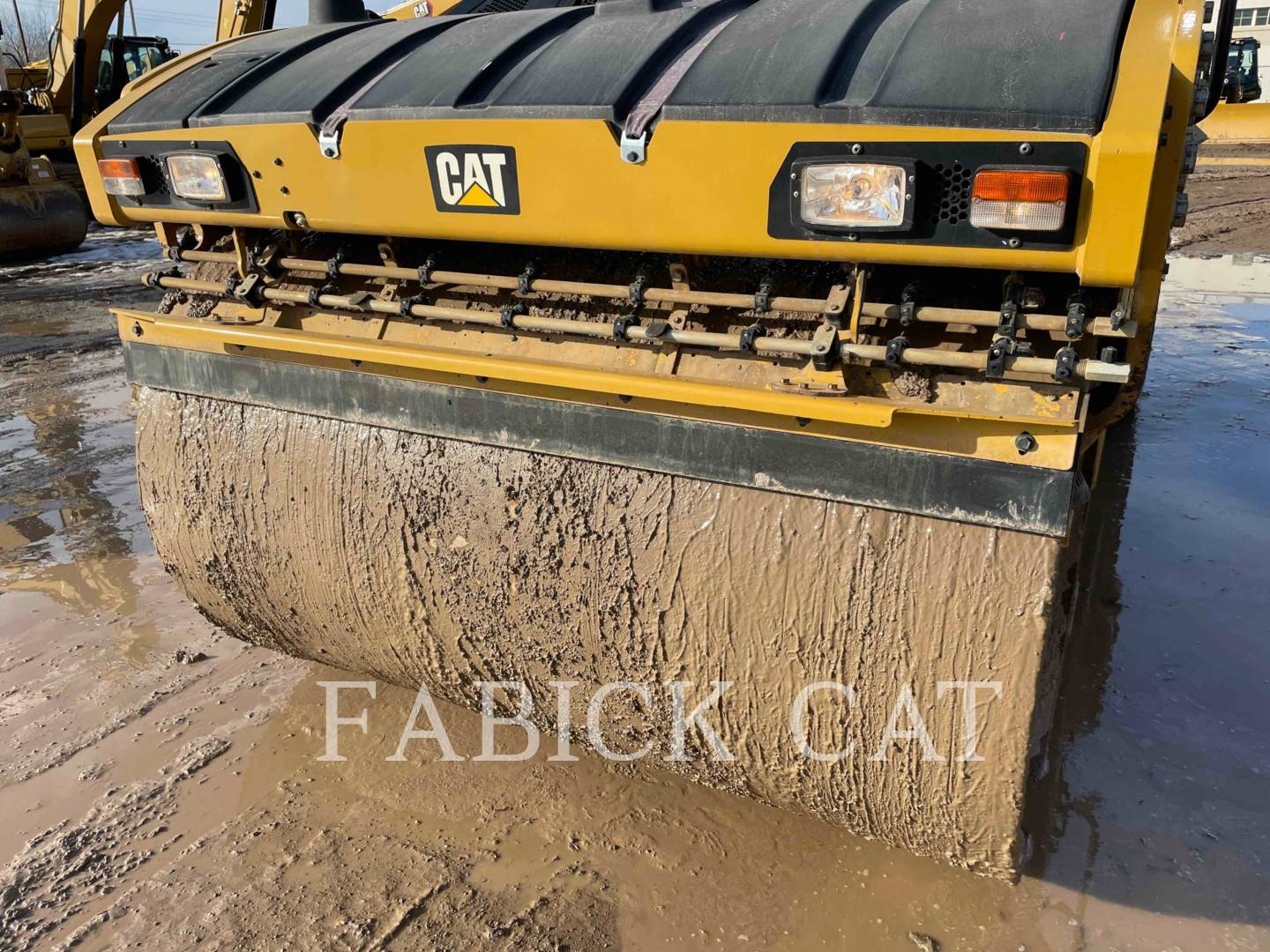 Photo of a  Caterpillar CB13-01