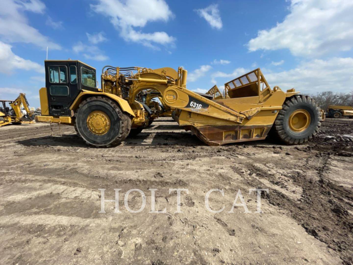 Photo of a  Caterpillar 631G