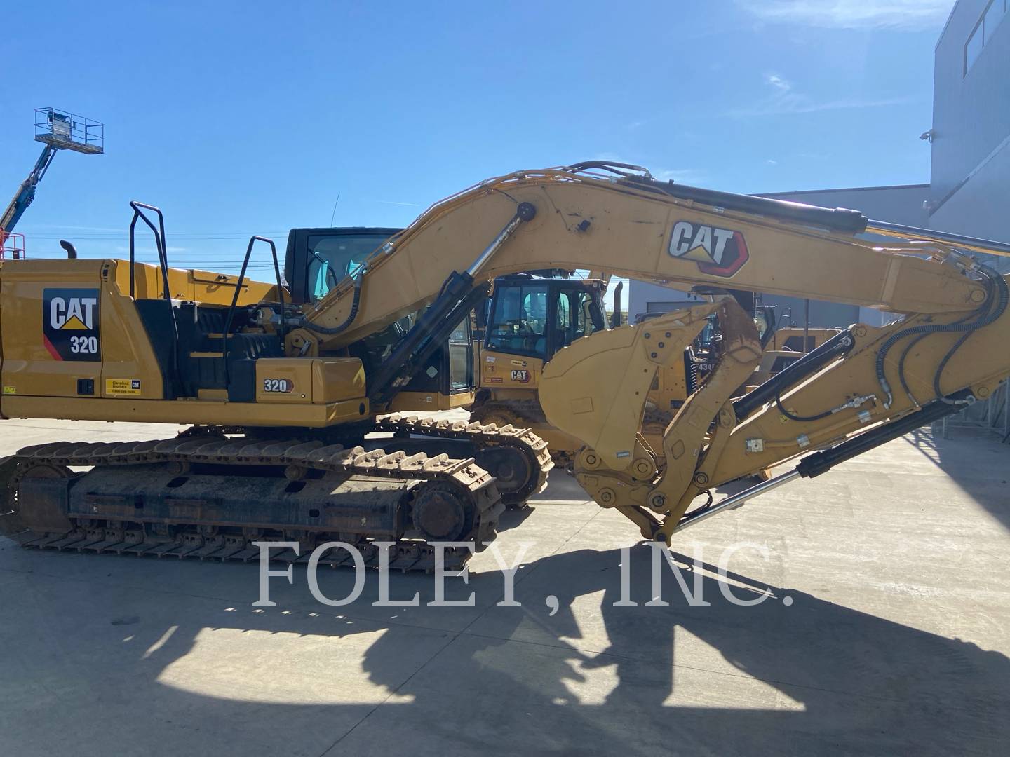 Photo of a  Caterpillar 320-07