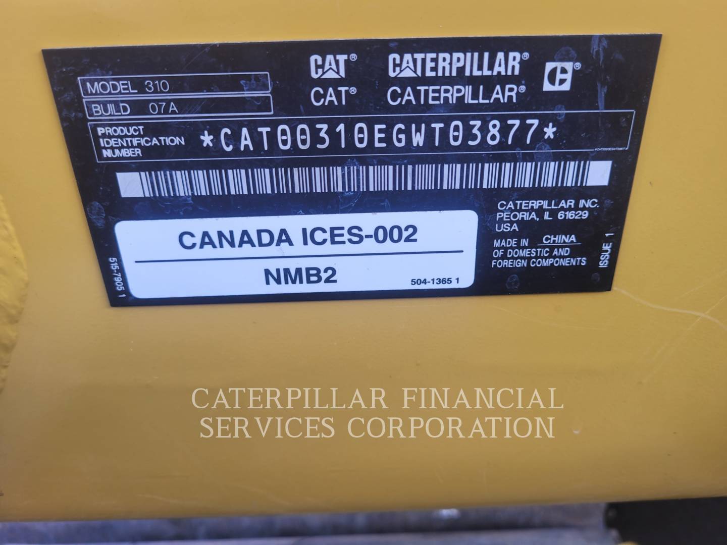 2024 CAT 310-07 - SERIAL_NUMBER_PLATE