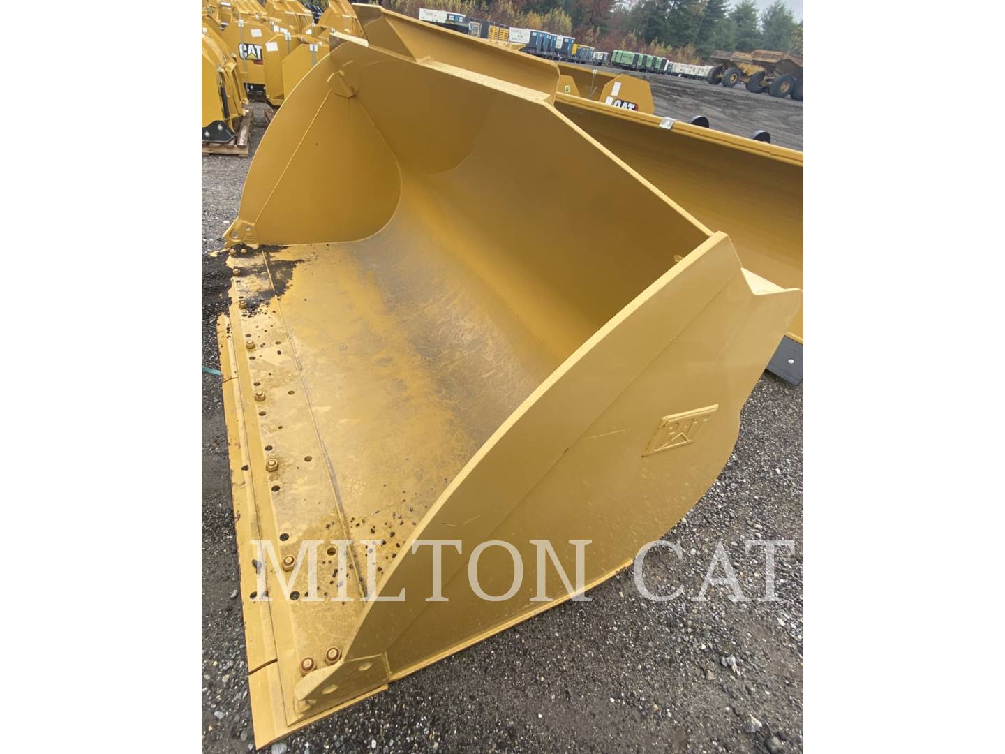 Photo of a  Caterpillar 938 3.7 CYD GENERAL PURPOSE BUCKET