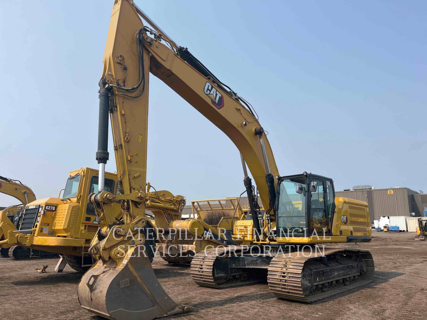 2020 Cat 33607