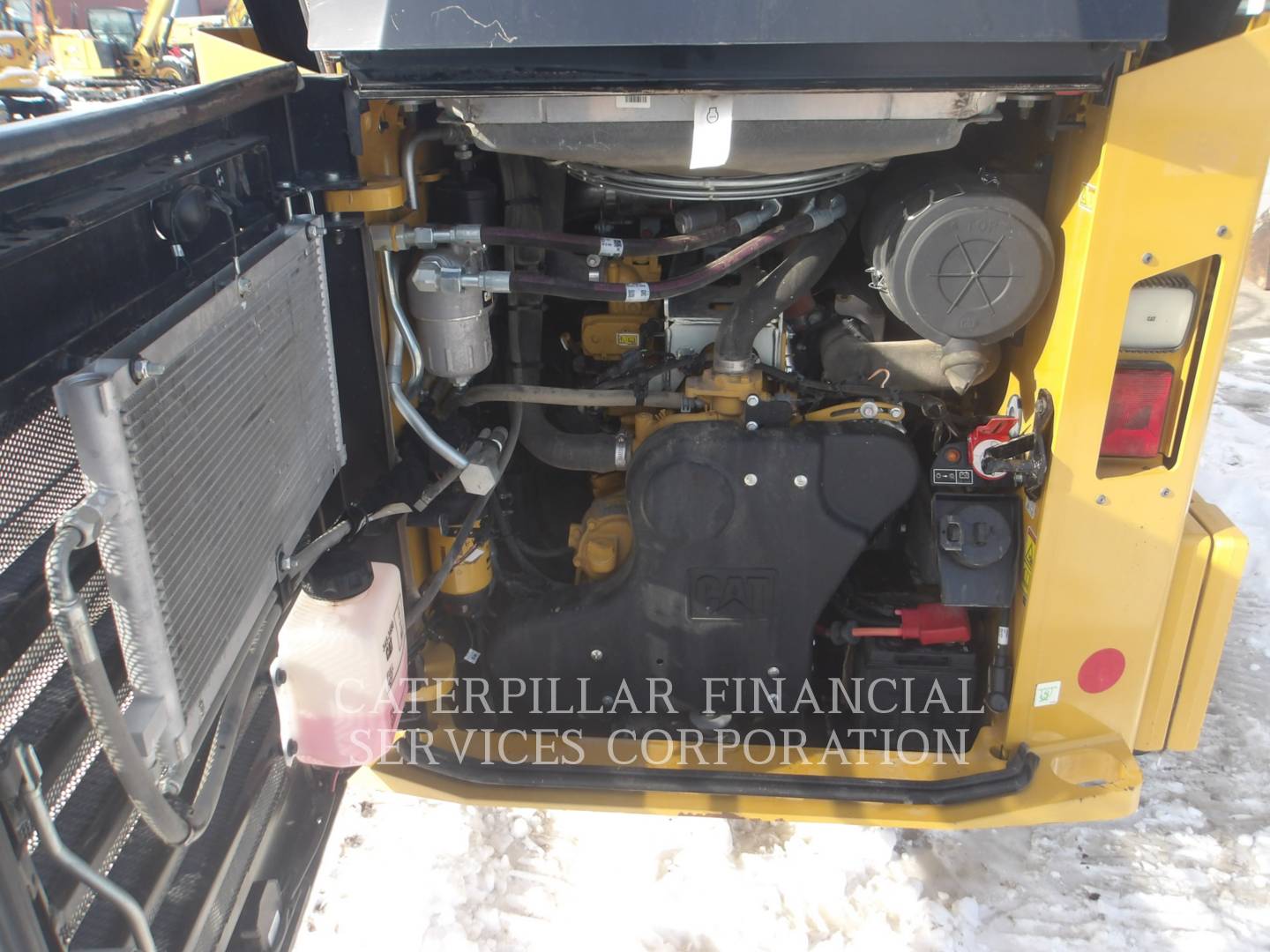 2022 CAT 299D3 - EMISSIONS_PLATE