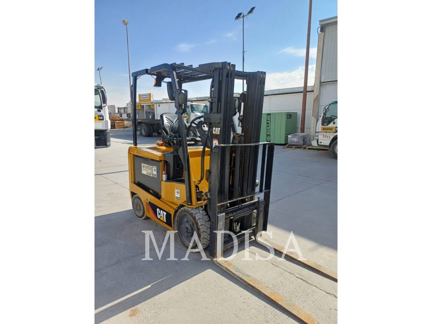 Photo of a  Cat Lift Trucks EC25N2-AC