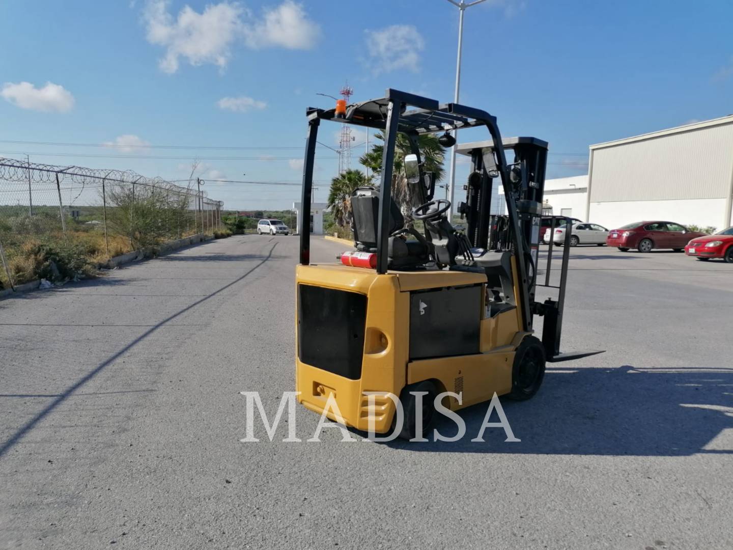 Photo of a  Cat Lift Trucks EC25N2-AC