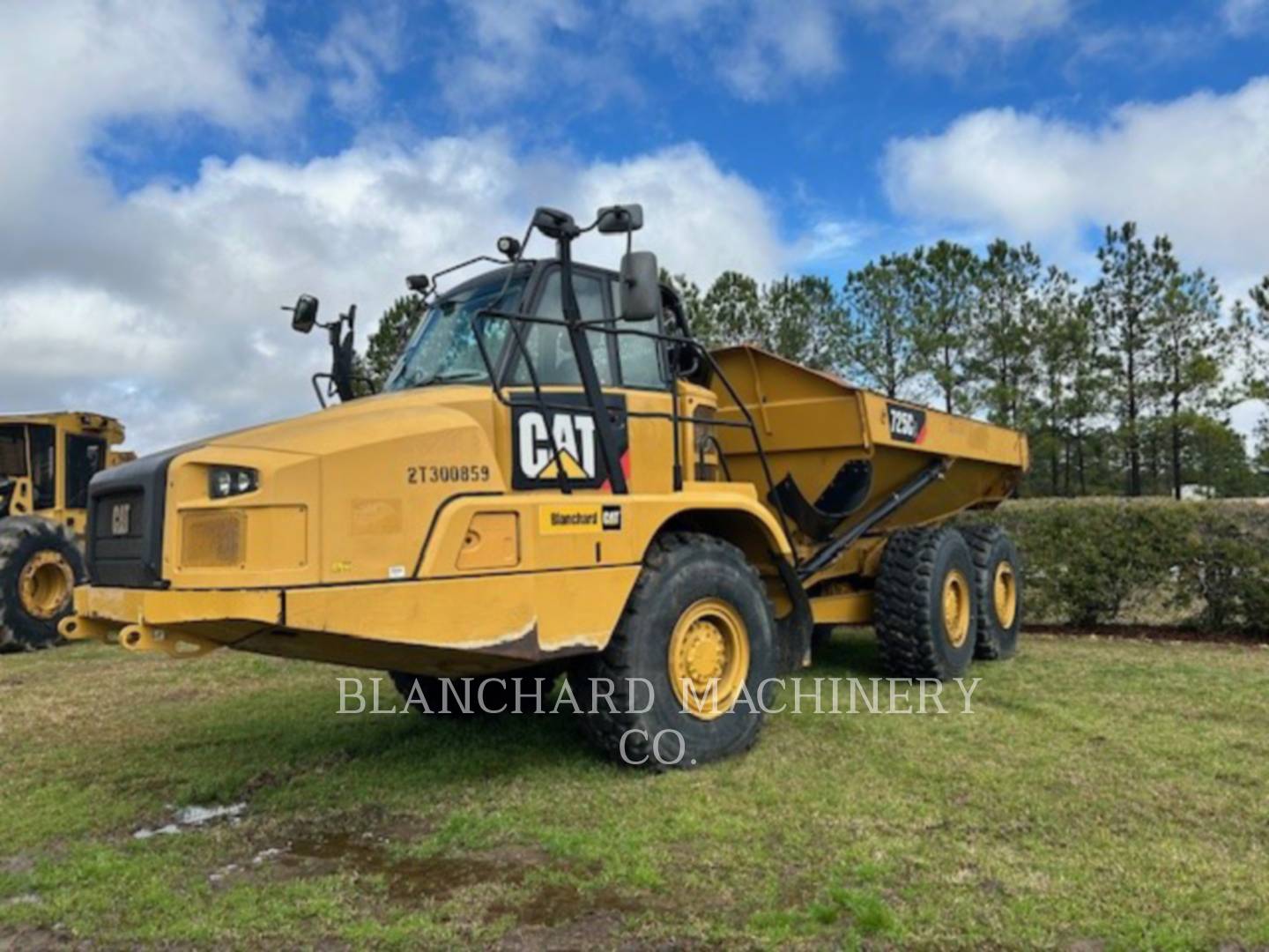 2019 Cat 725C2