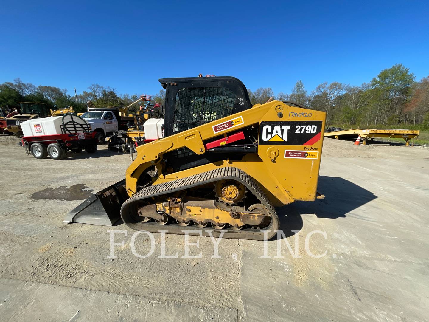 Photo of a  Caterpillar 279D