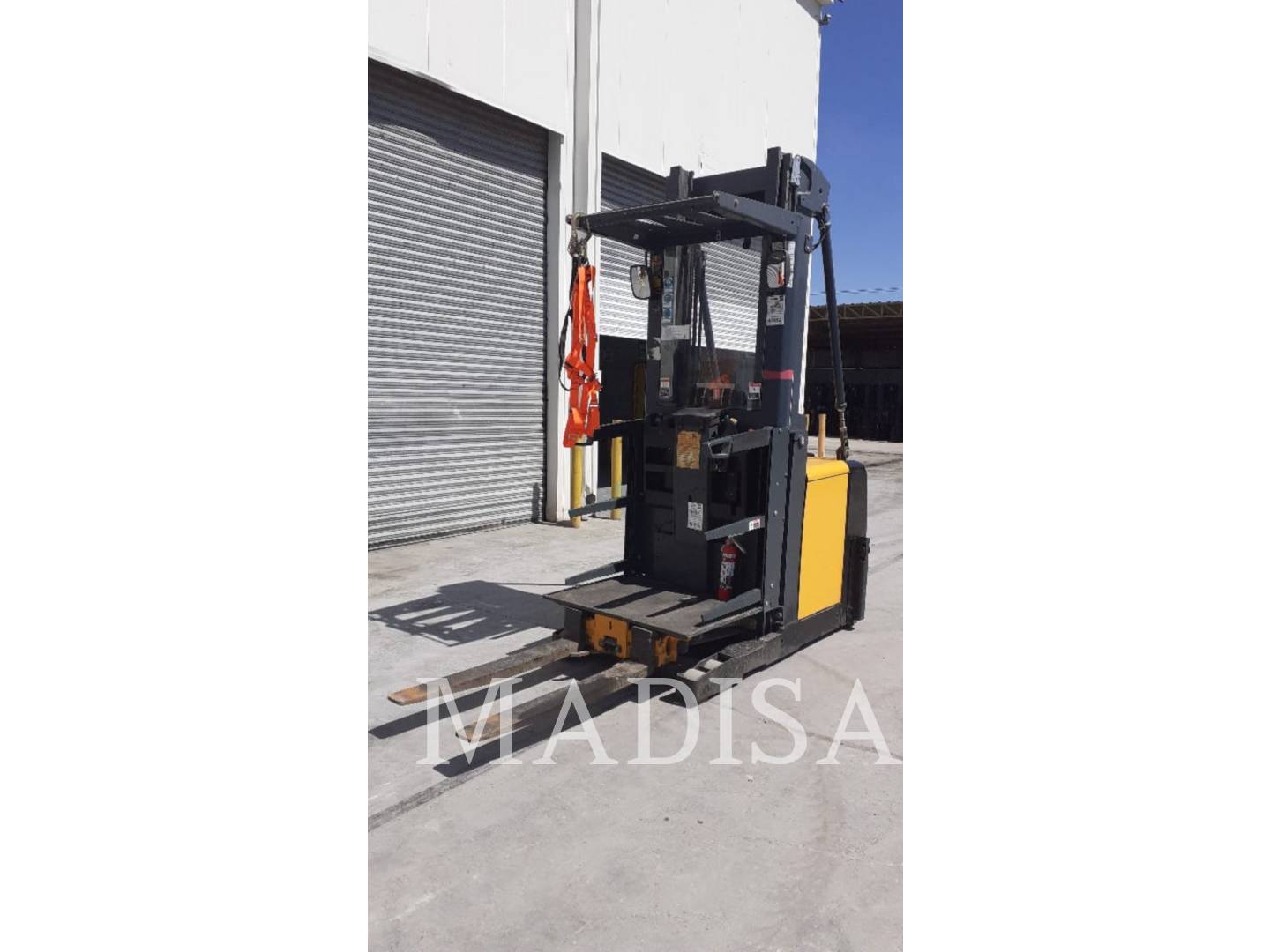 Photo of a  Cat Lift Trucks EKS308