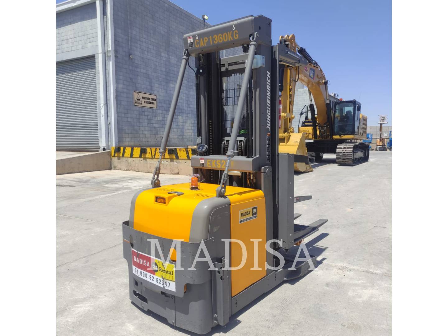 Photo of a  Cat Lift Trucks EKS308