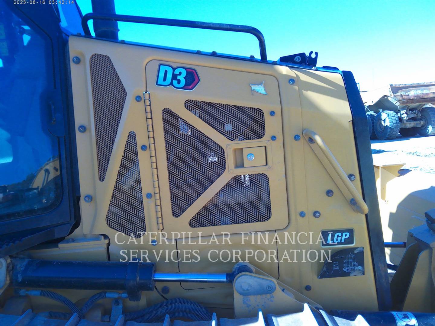 2022 CAT D3-12LGP - 24