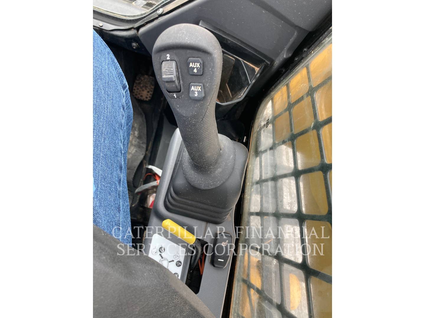 2025 CAT 255-05 - 21