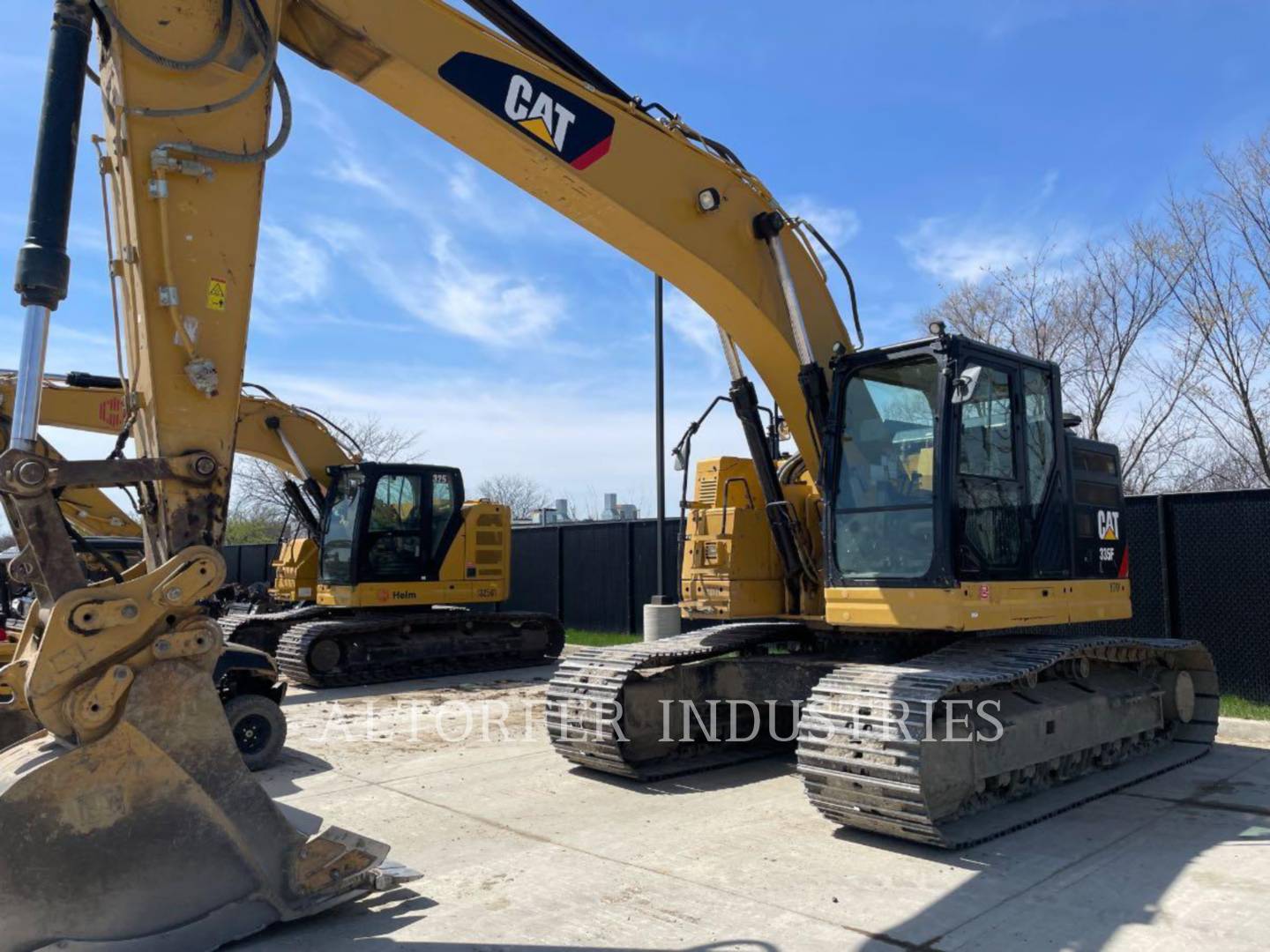  Caterpillar 335F LCR