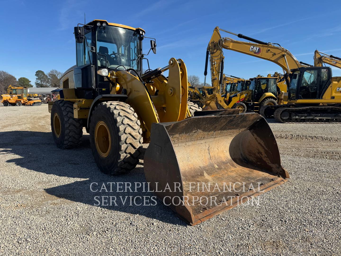 2023 CAT 926M - RIGHT_REAR