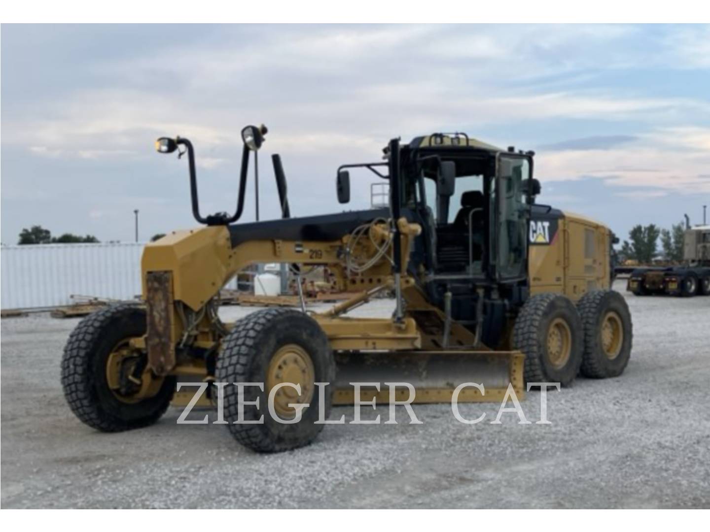 2014 CAT 12M2AWD