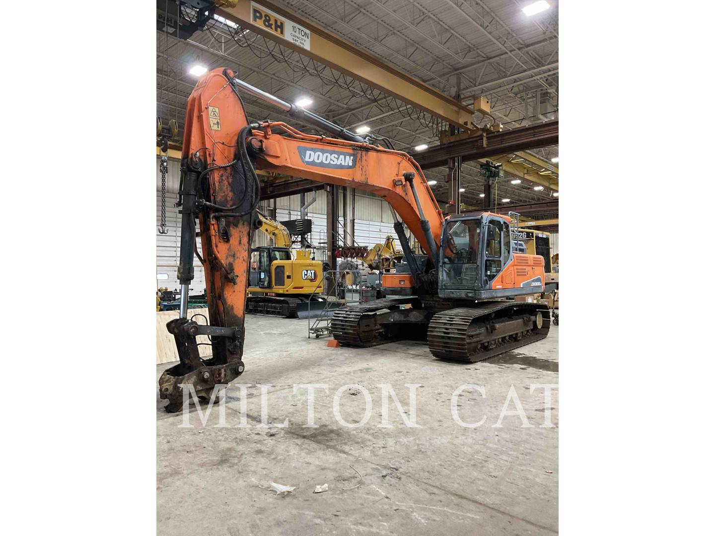 Photo of a  Doosan DX300LC