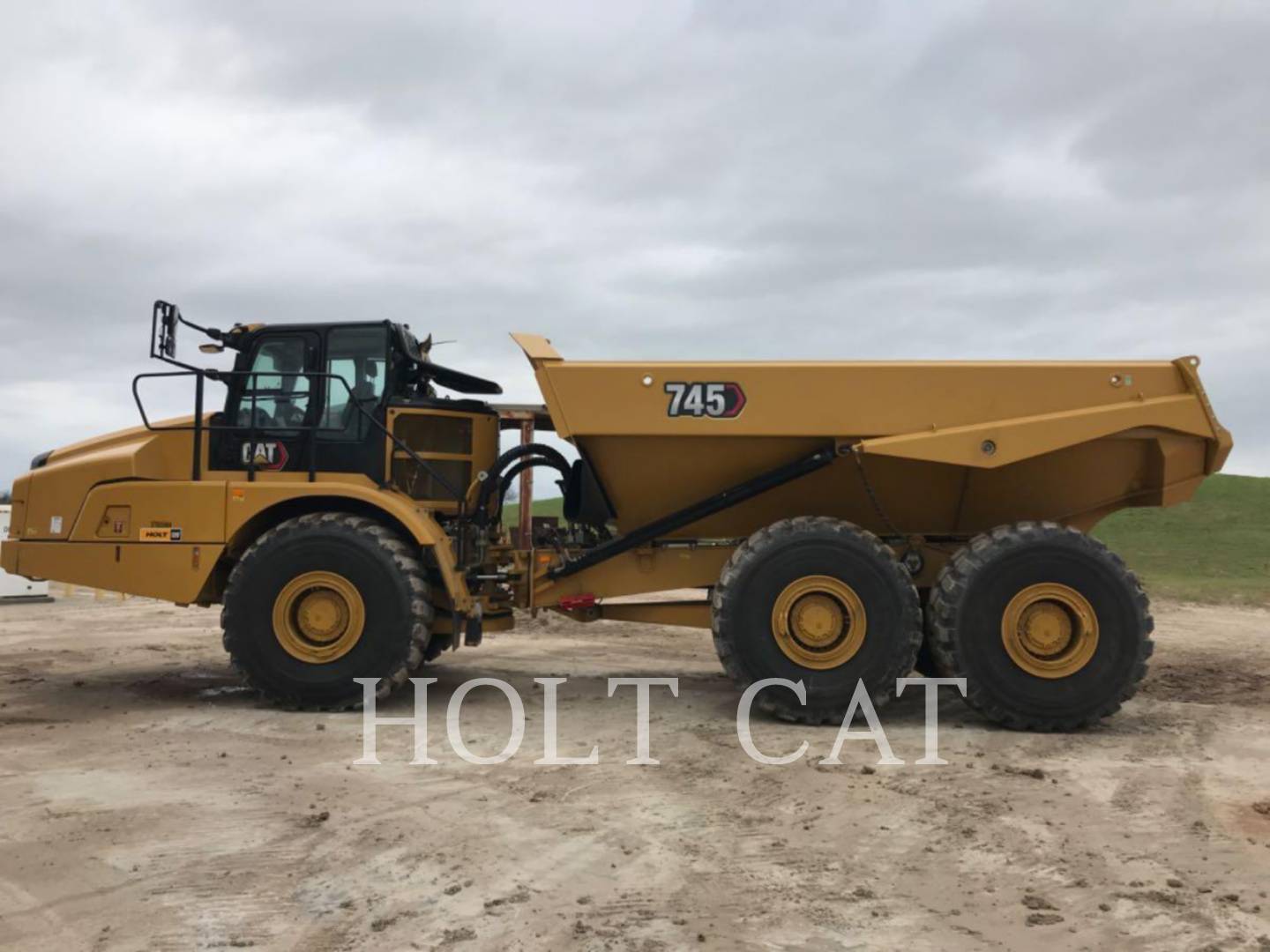  Caterpillar 745