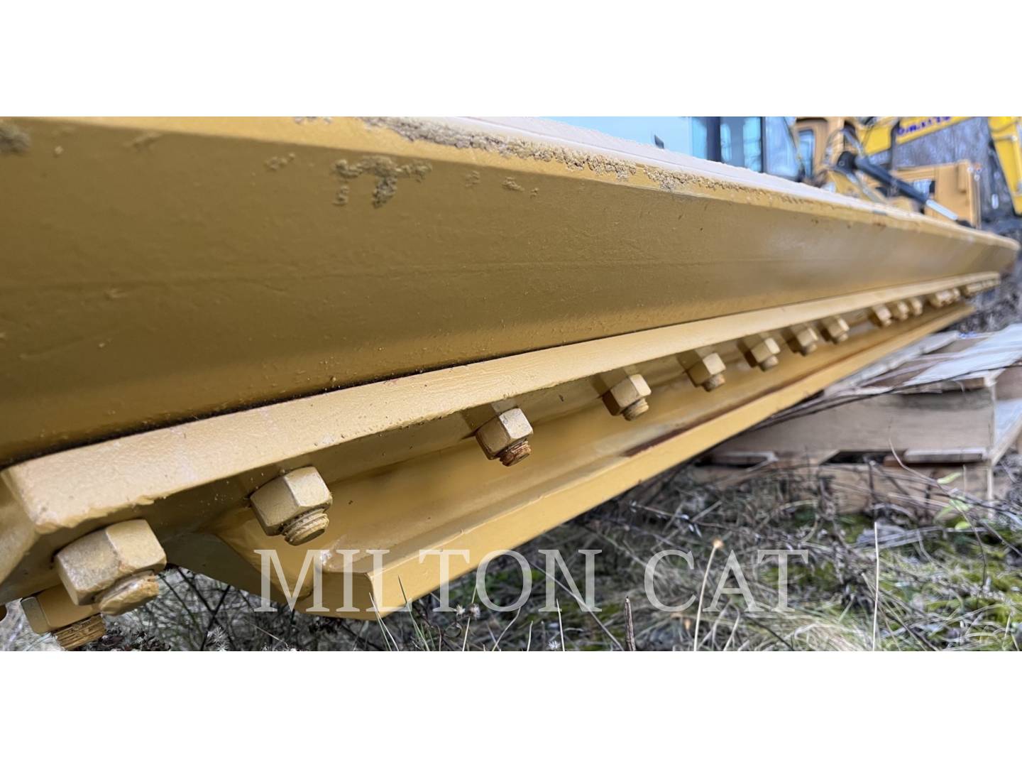 Photo of a  Caterpillar 12'.MOLDBOARD