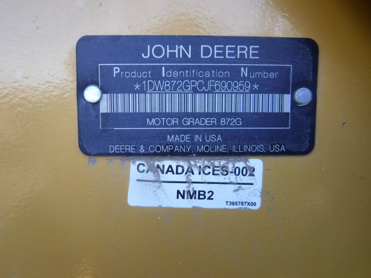 2019 John Deere 872GP Tractor & Equipment Co.