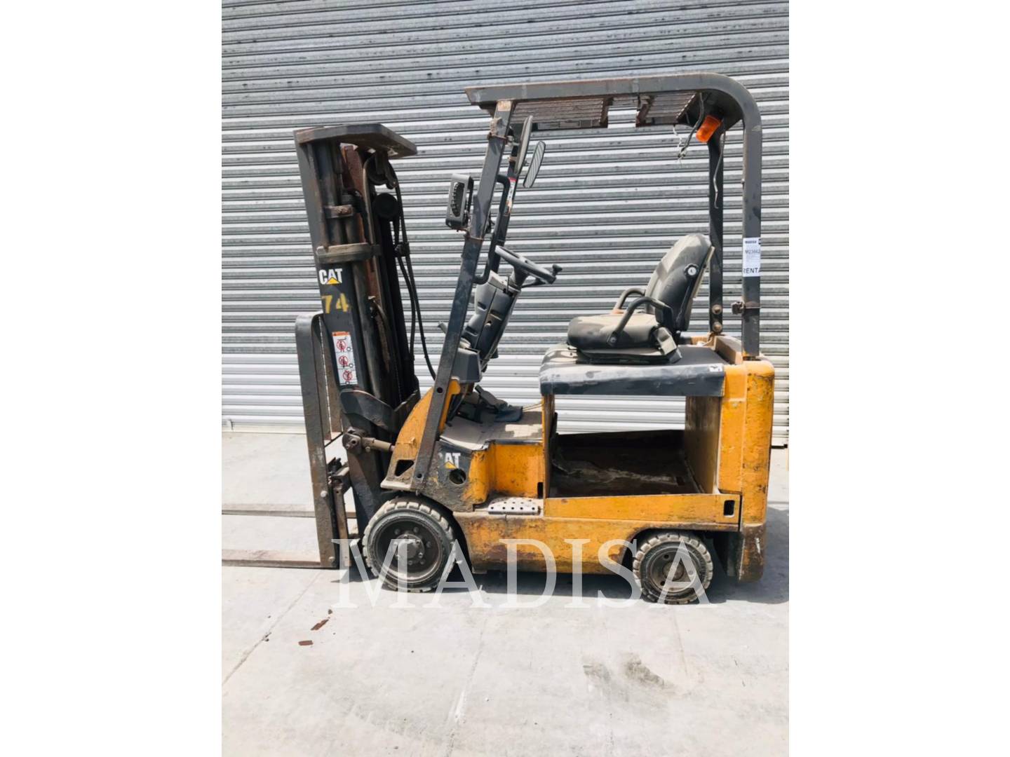 Photo of a  Cat Lift Trucks E3500-AC