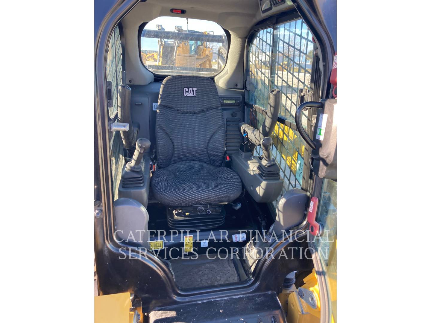 2024 CAT 262D3 - 9