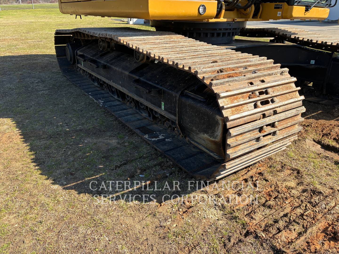 2023 CAT 33007 - 32