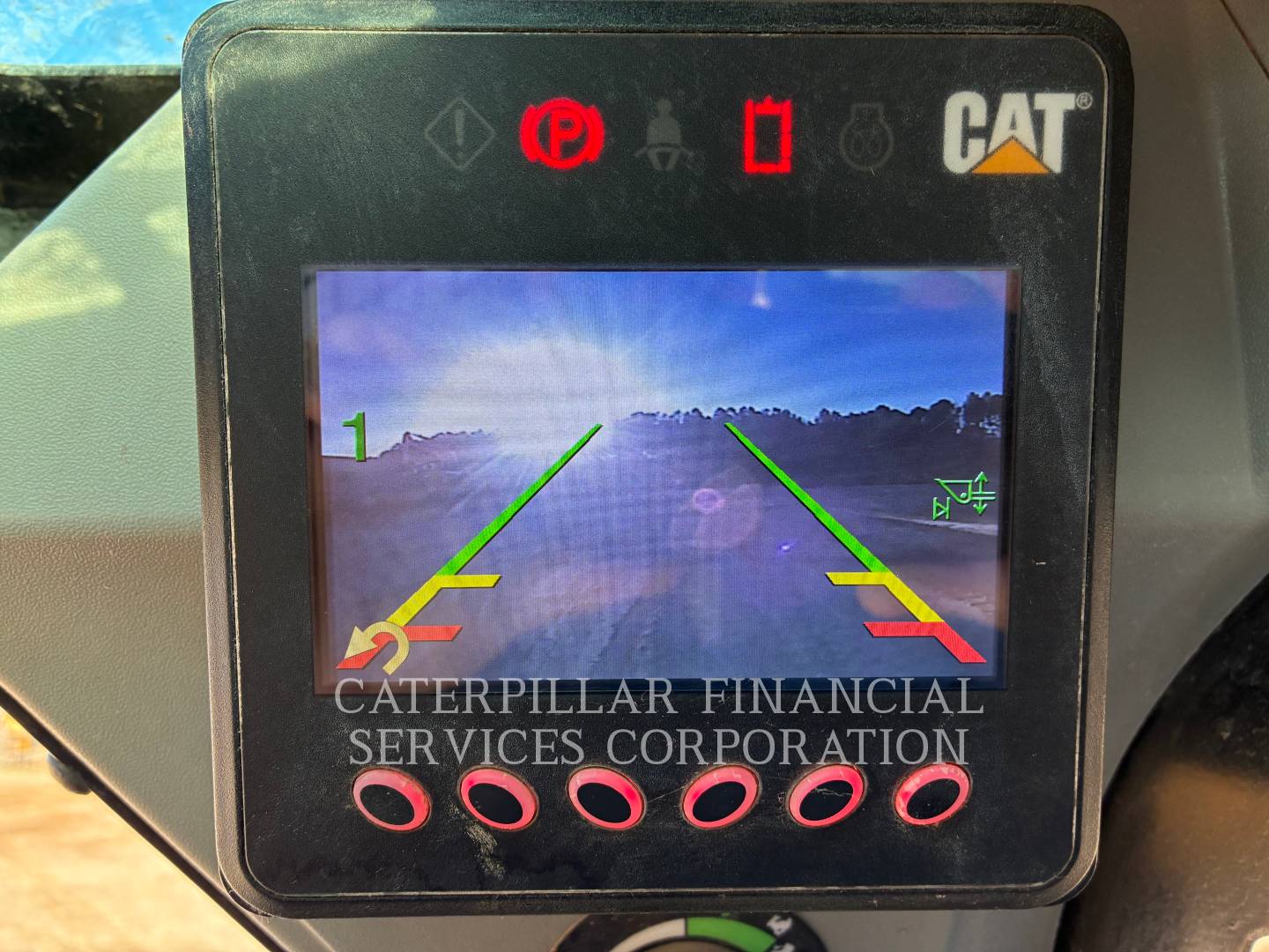 2022 CAT 299D3 - FORKS & BUCKET - 27