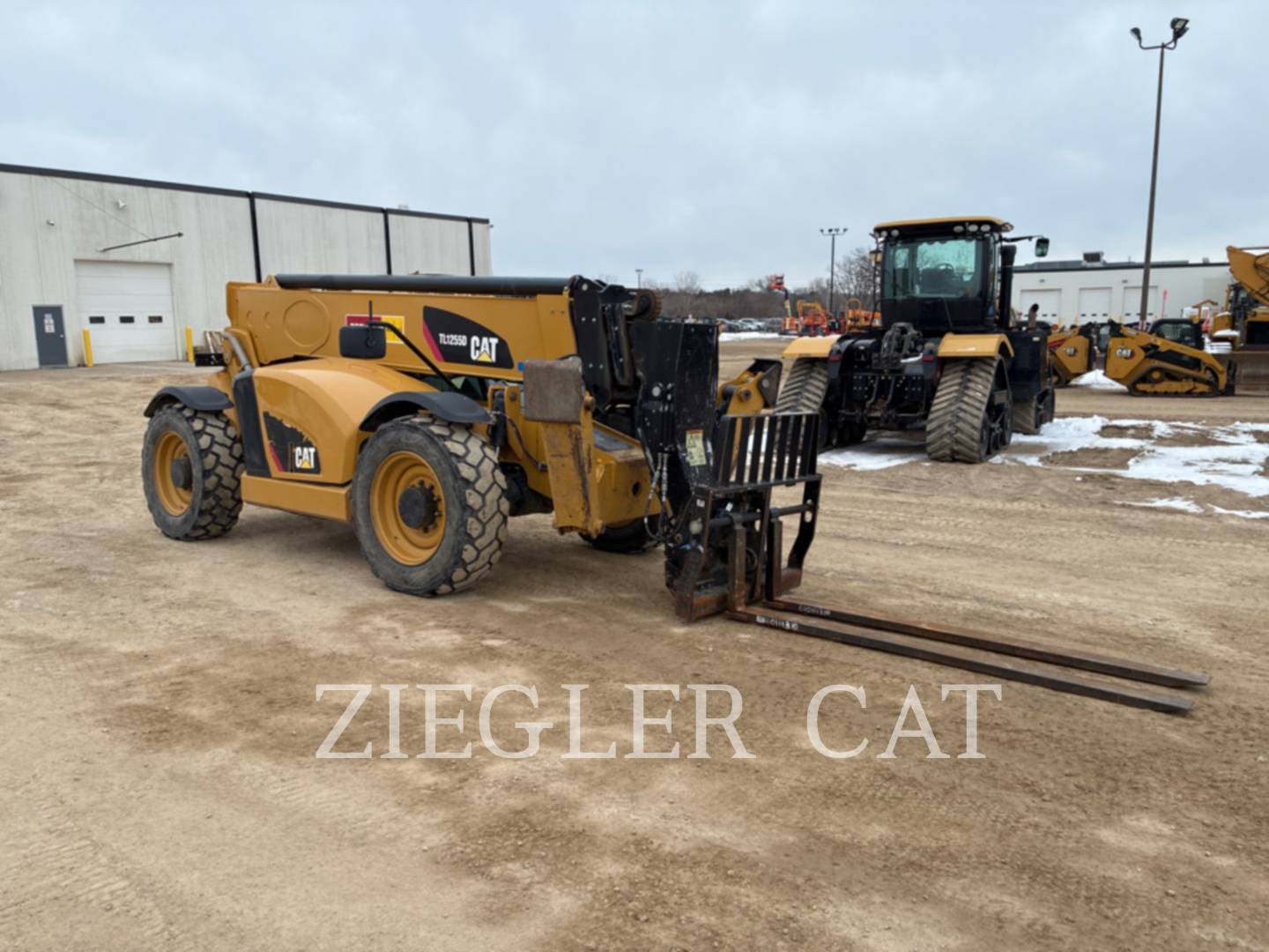 2020 CAT TL1255D