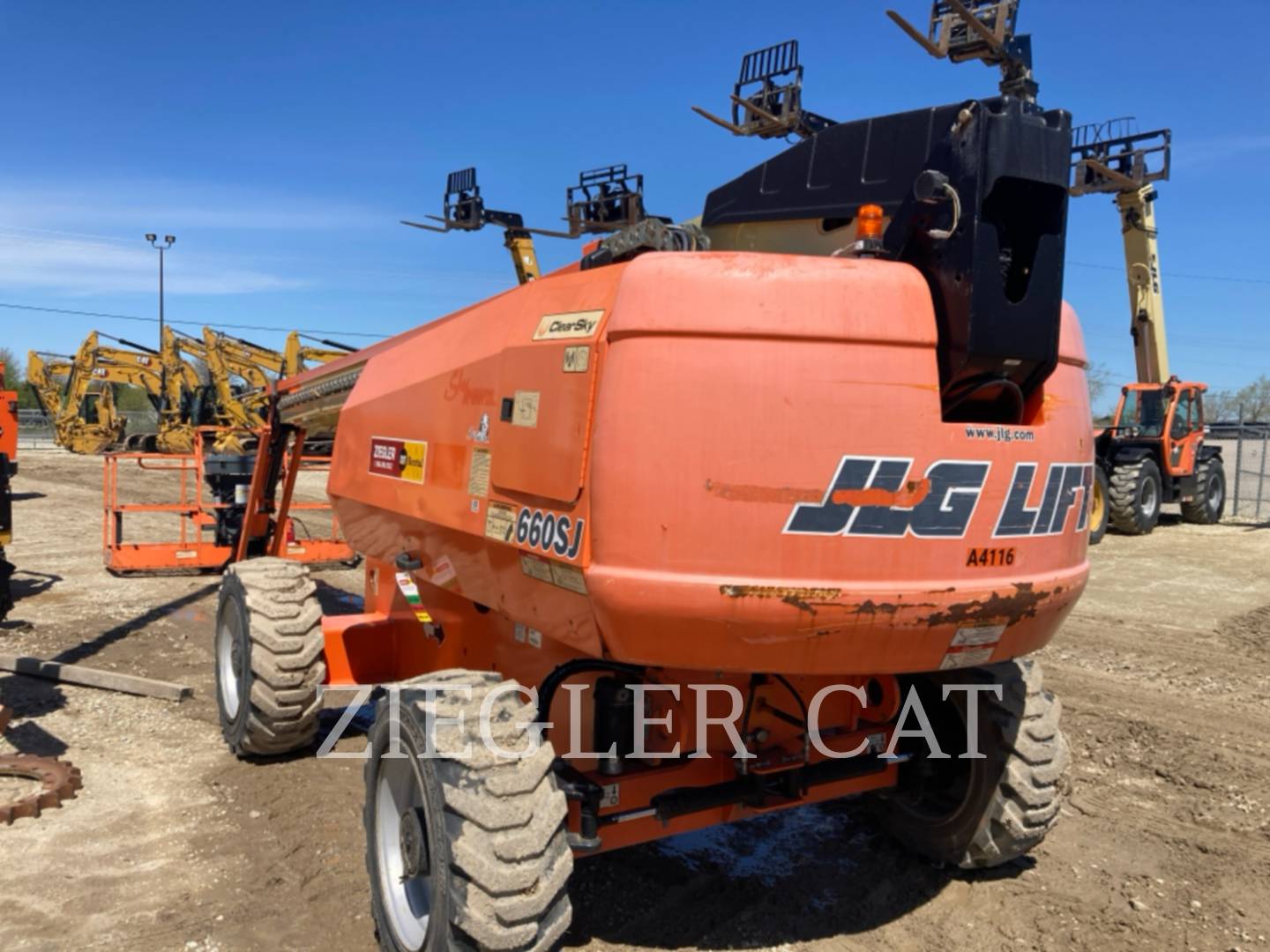 2016 JLG INDUSTRIES, INC. 660SJ