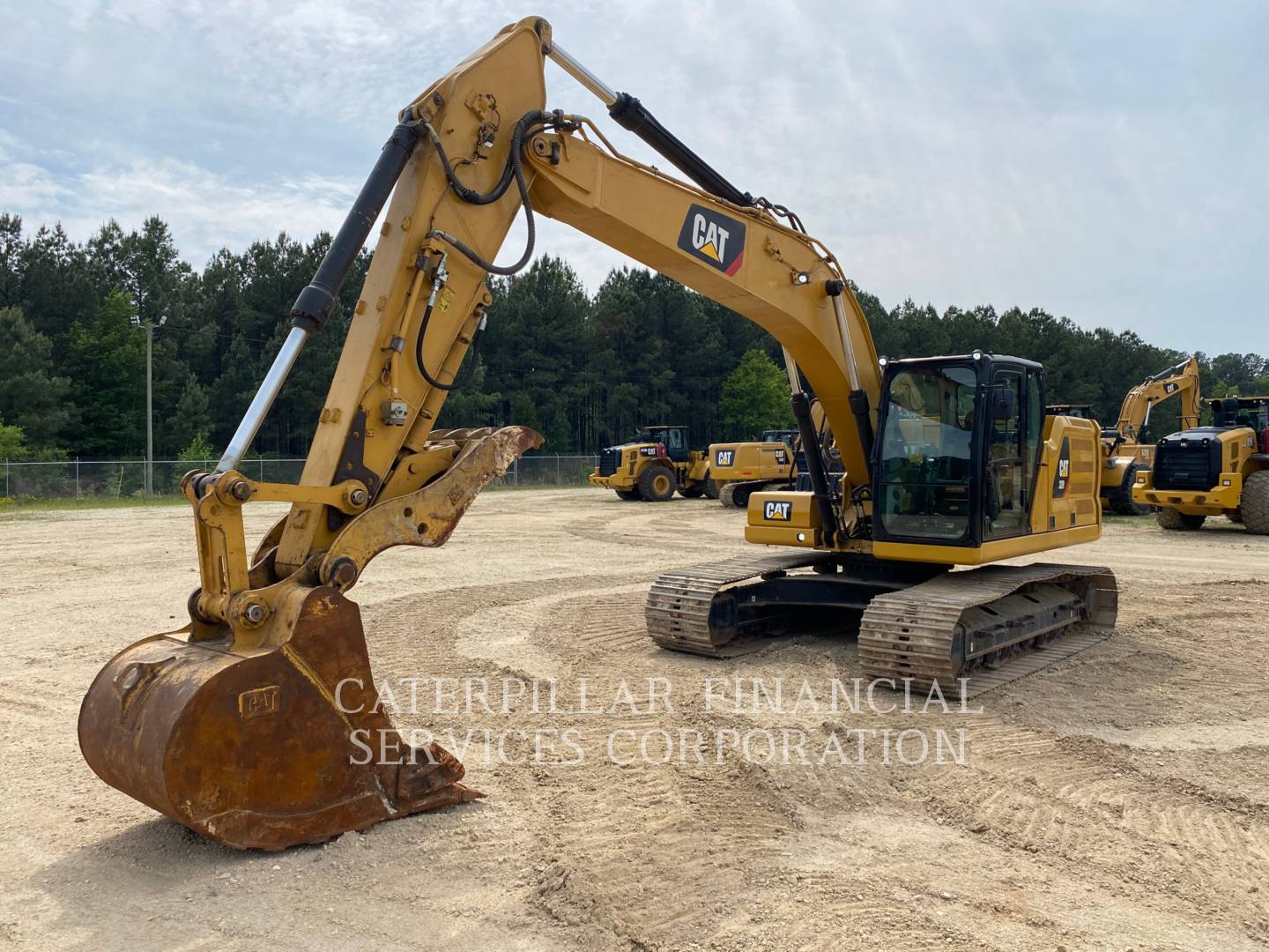 2019 Cat 320