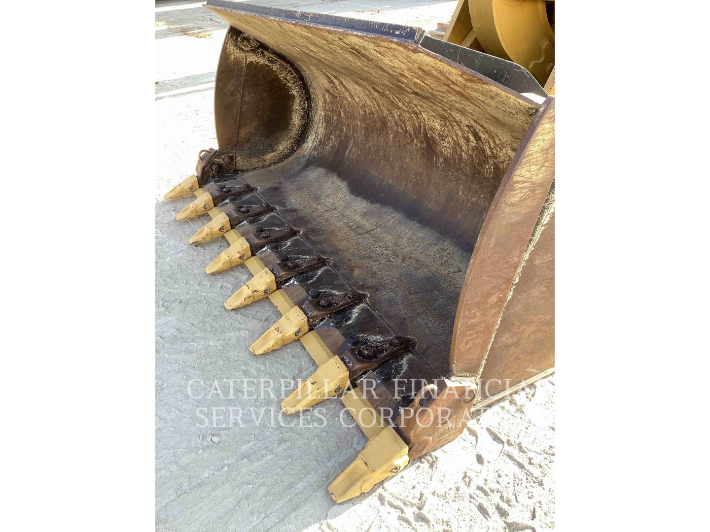 2023 CAT 963-12 - 19