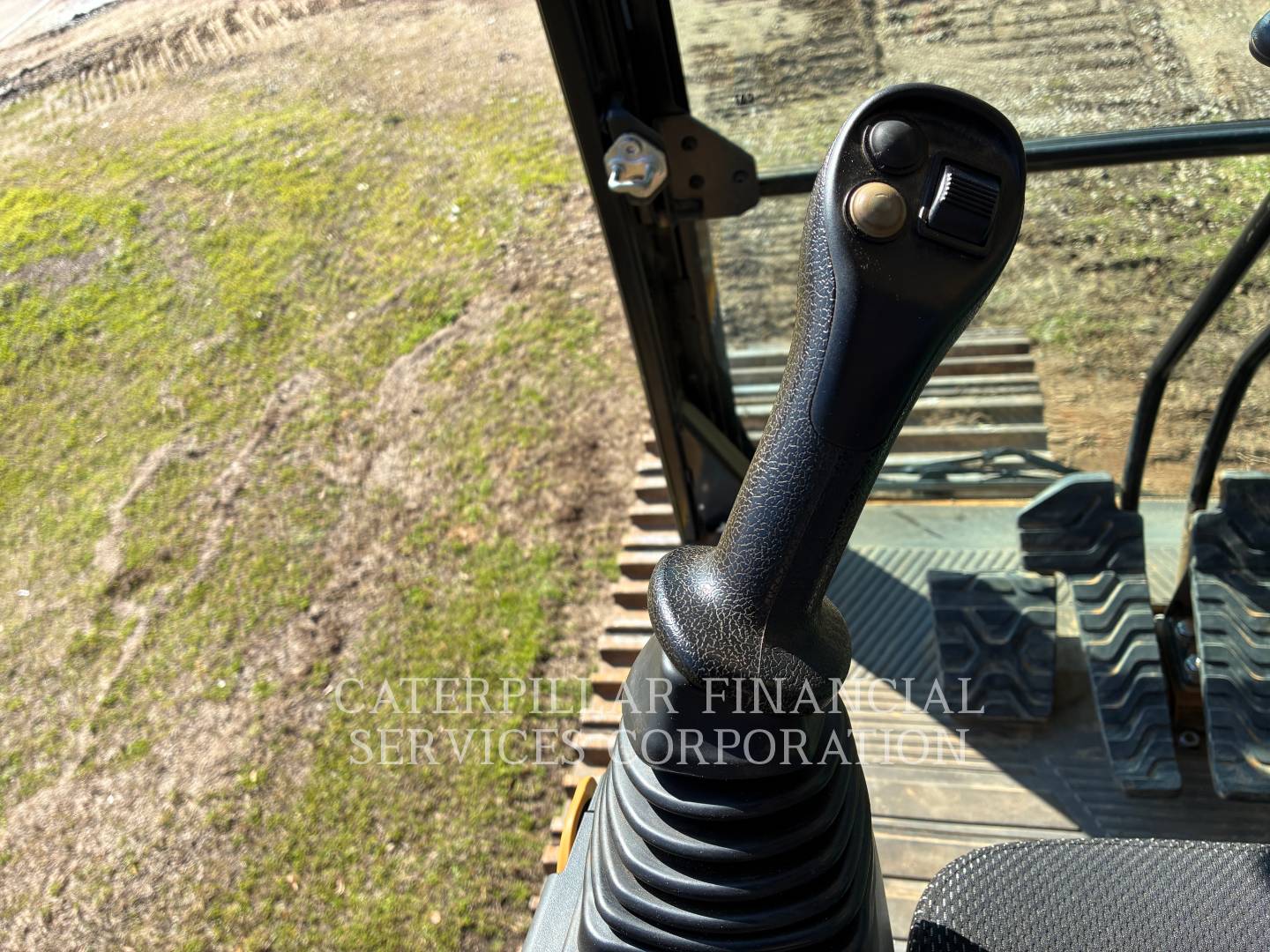 2023 CAT 33007 - 16