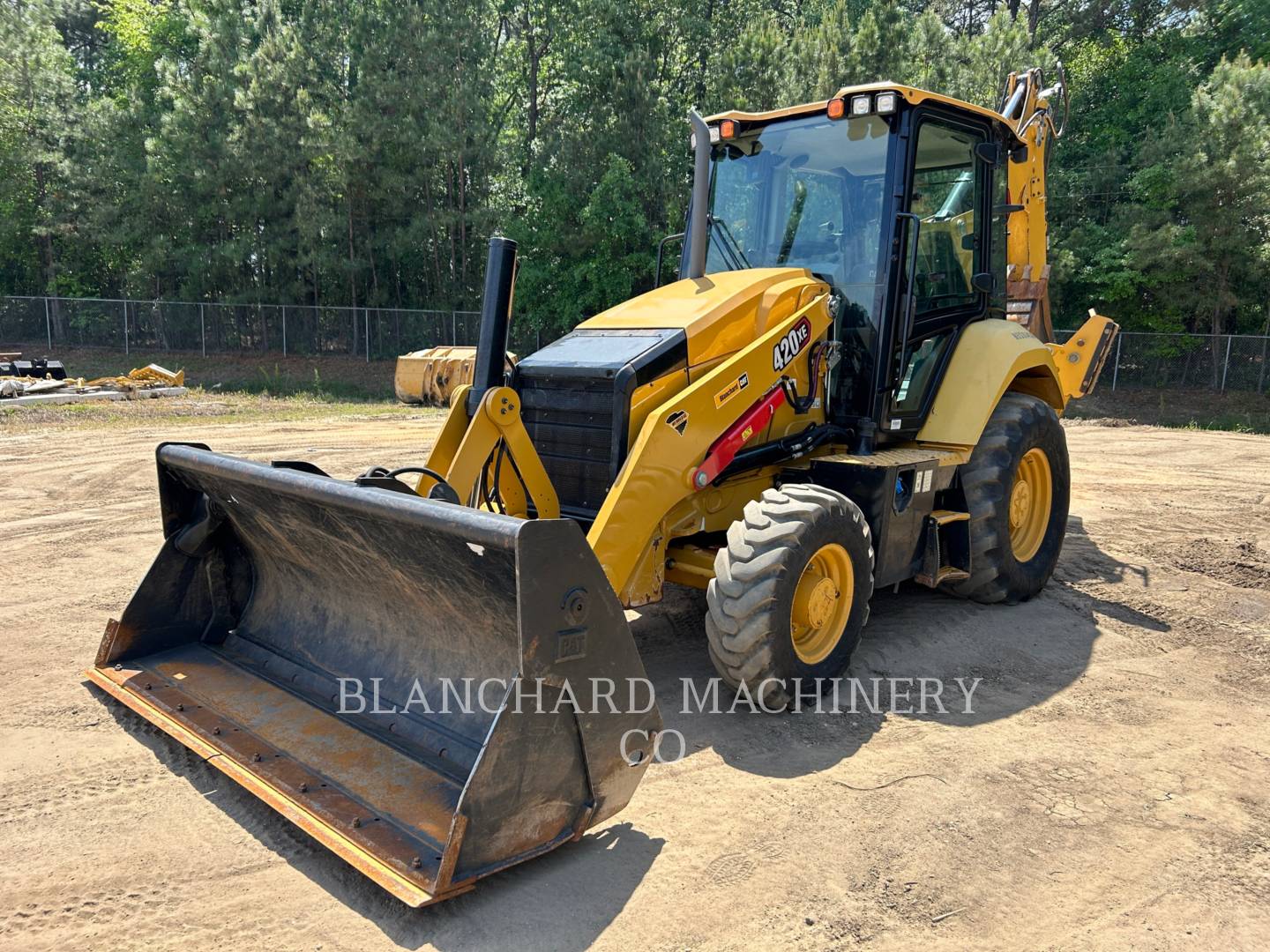 2022 Cat 420XE